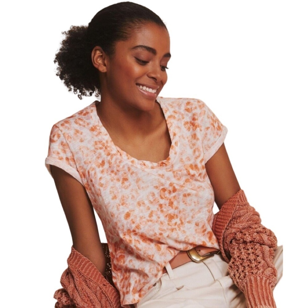 Pilcro by Anthropologie Orange/Cream Paisley Scoop Neck Short Sleeve Top. Size M